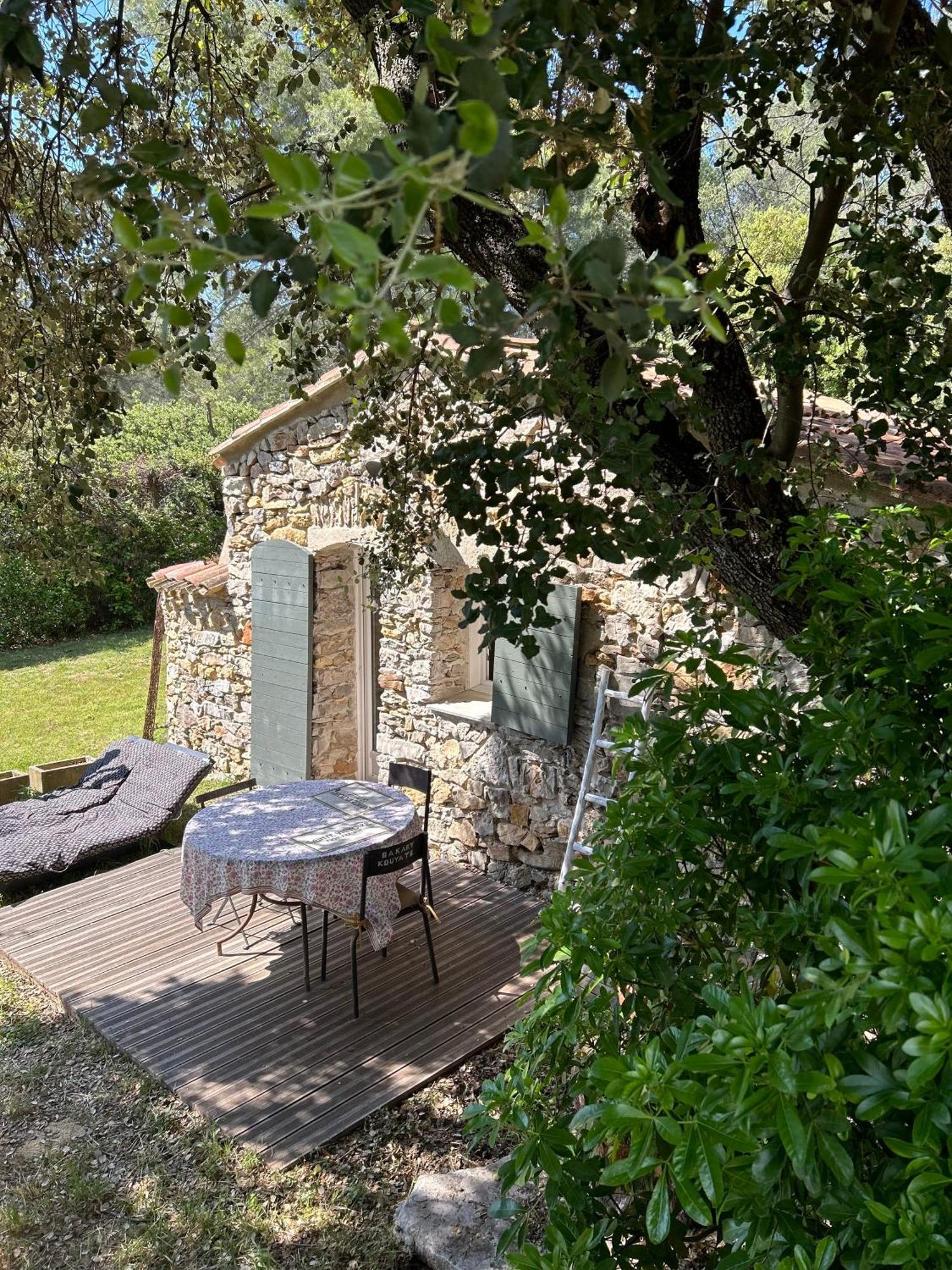 מלון Les Cabanons Sainte Victoire חדר תמונה
